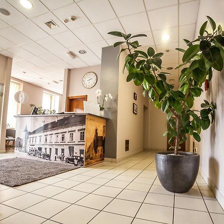 Hotel Pakrac Екстер'єр фото