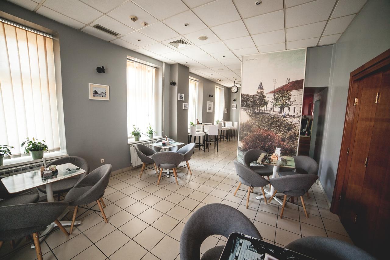 Hotel Pakrac Екстер'єр фото