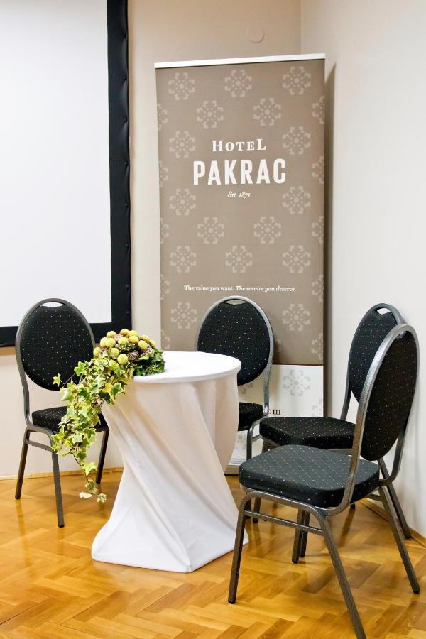 Hotel Pakrac Екстер'єр фото